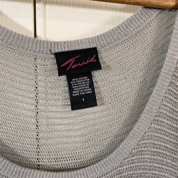 Torrid - Metallic Silver Knit Top - Picture 8 of 8